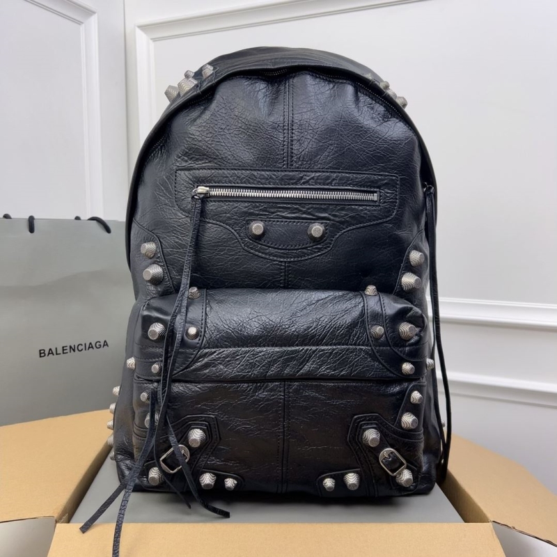 Ba*len*cia*ga backpacks
